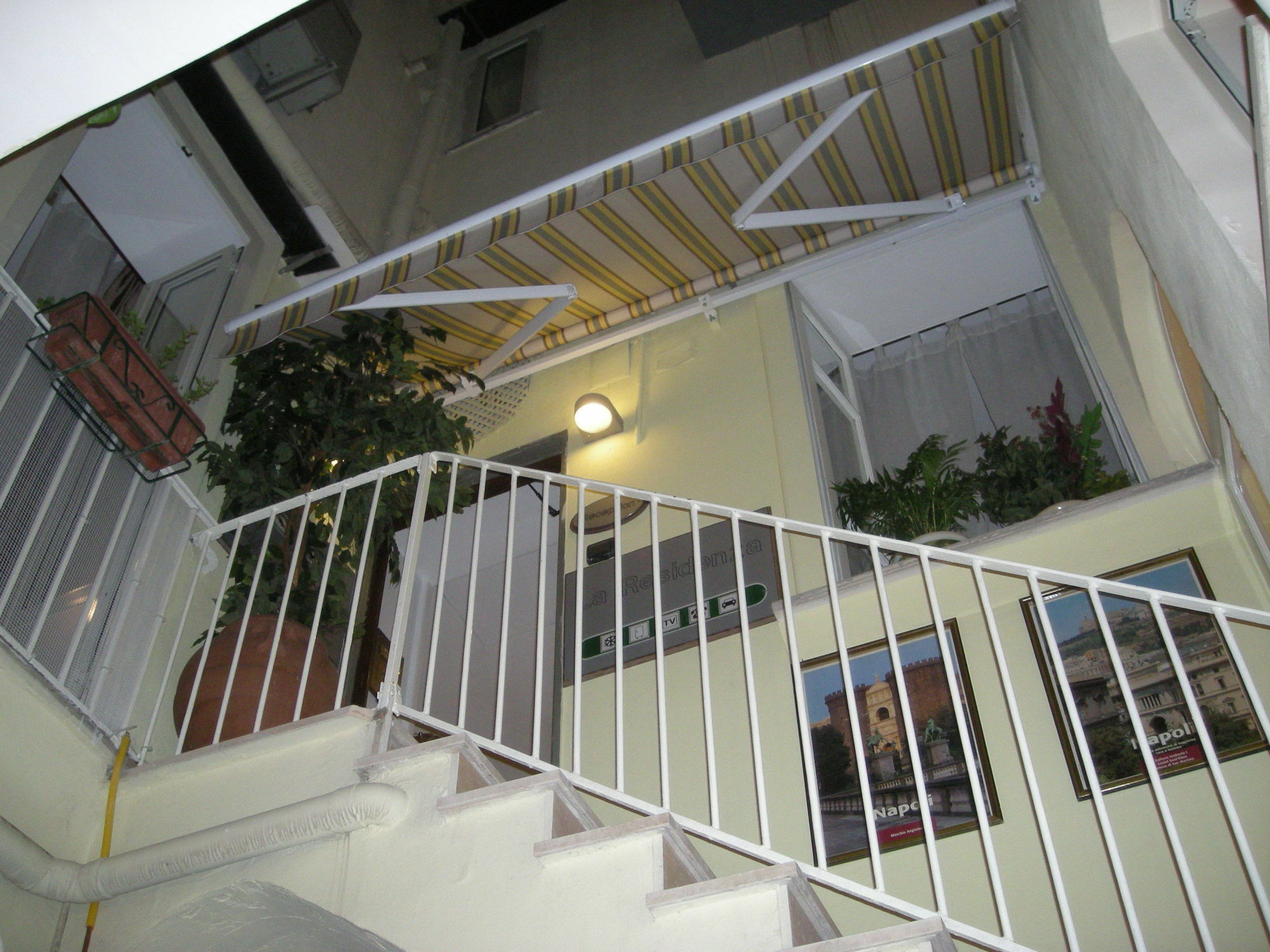 Bed & Breakfast Plebiscito Home Napoli Eksteriør bilde